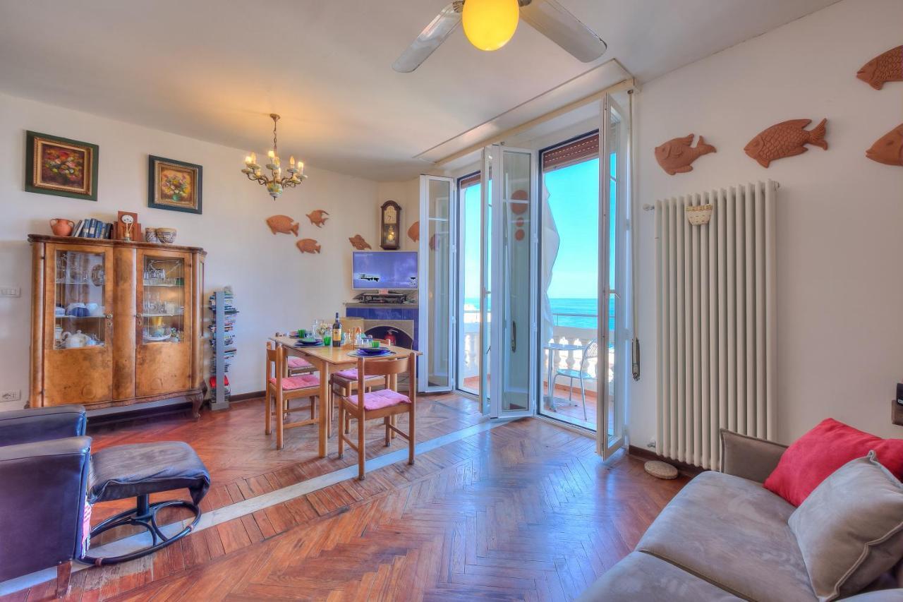 Apartment La Vie Enchanting Sea View - Happy Alassio