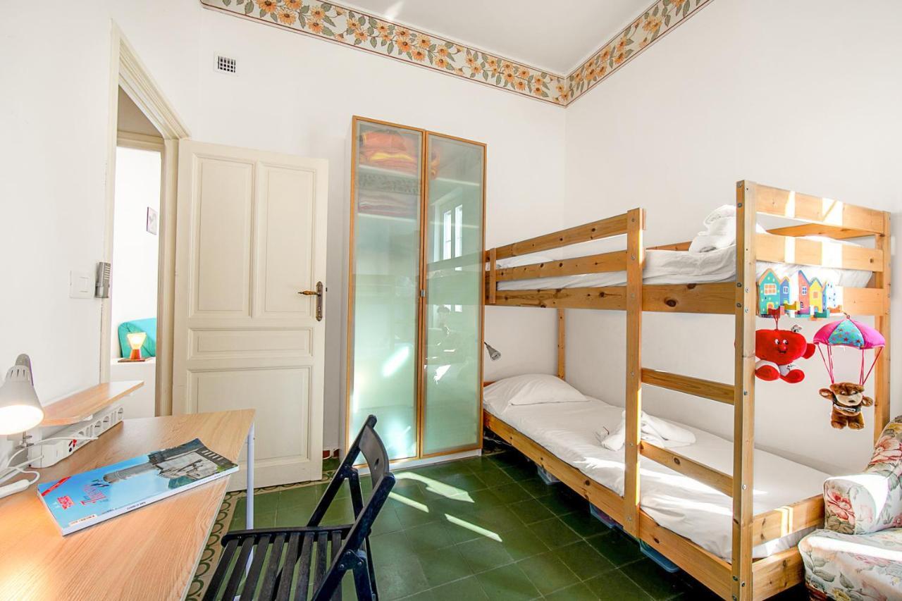La Vie Enchanting Sea View - Happy
