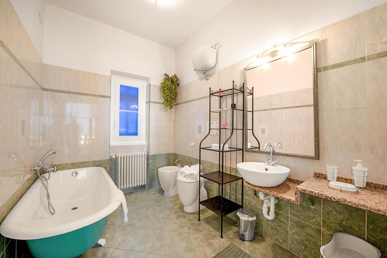 Apartment La Vie Enchanting Sea View - Happy Alassio
